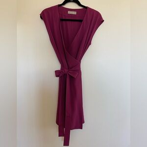 Everlane Japanese GoWeave Mini Wrap Dress in Berry, Size 2
